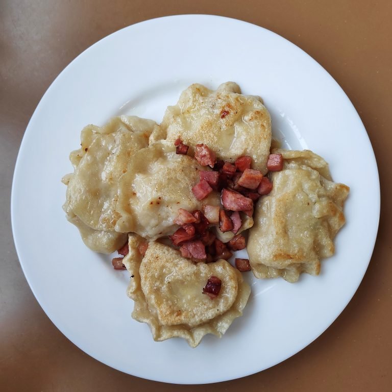 RAVIOLI RICOTTA, MIELE E NOCI