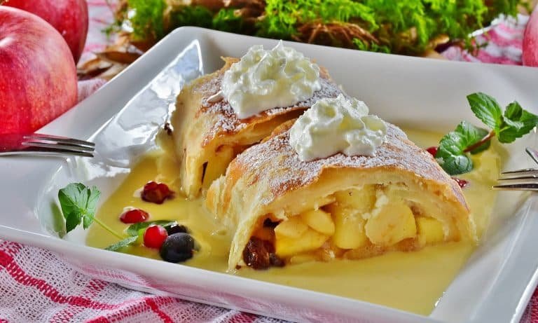 STRUDEL DI MELE E MIELE